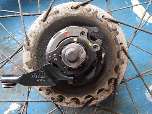 Задний переключатель планетарной втулки Shimano