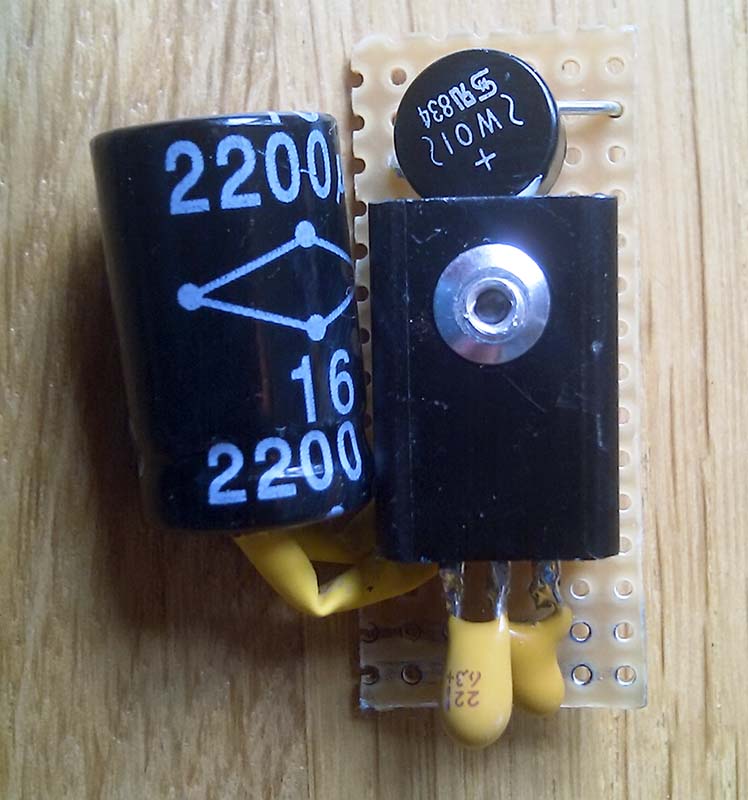USB зарядка с питанием от динамо-втулки