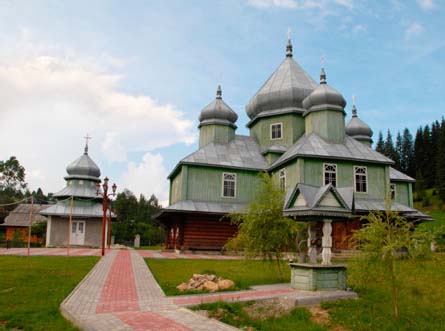 Церковь в Яблонице